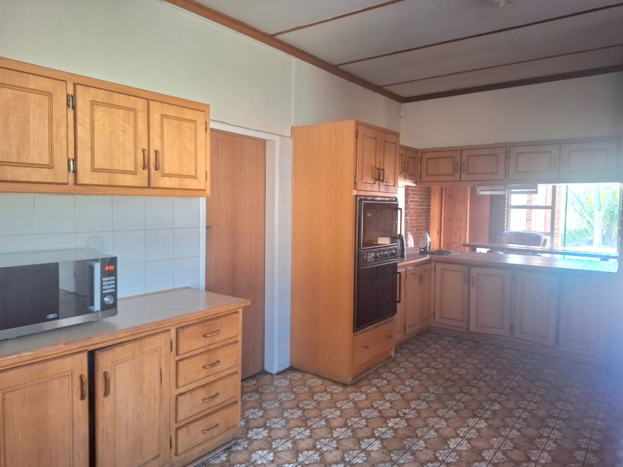 10 Bedroom Property for Sale in Universitas Free State